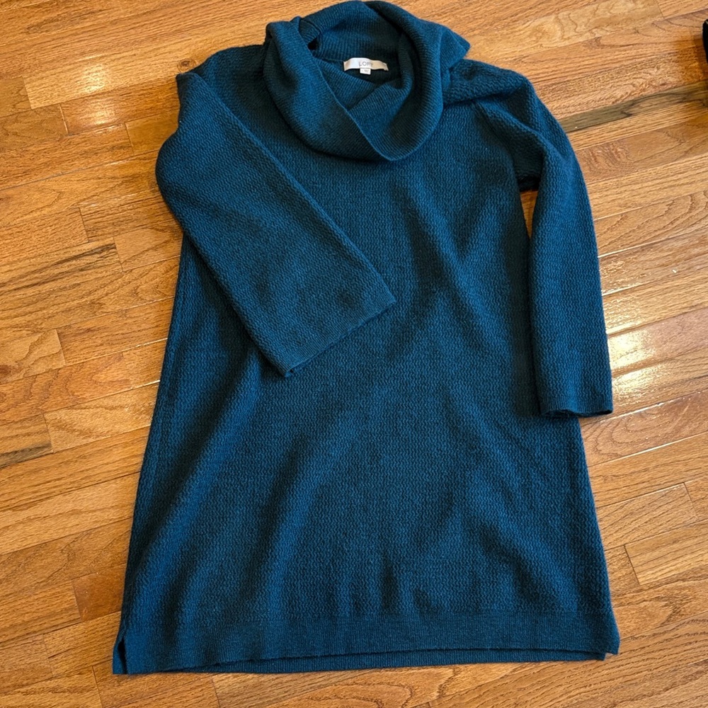 LOFT Green Cowl Neck Sweater Dress large bell sleeves sits at or past the knee